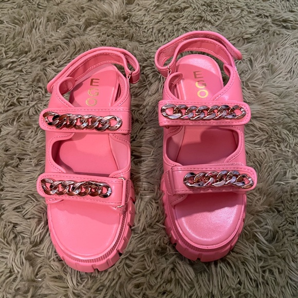 NEW Chunky Sandals - Picture 1 of 4